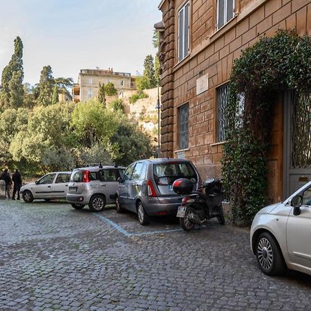 Roman Forum Apartment - The Heart Of Рим Экстерьер фото